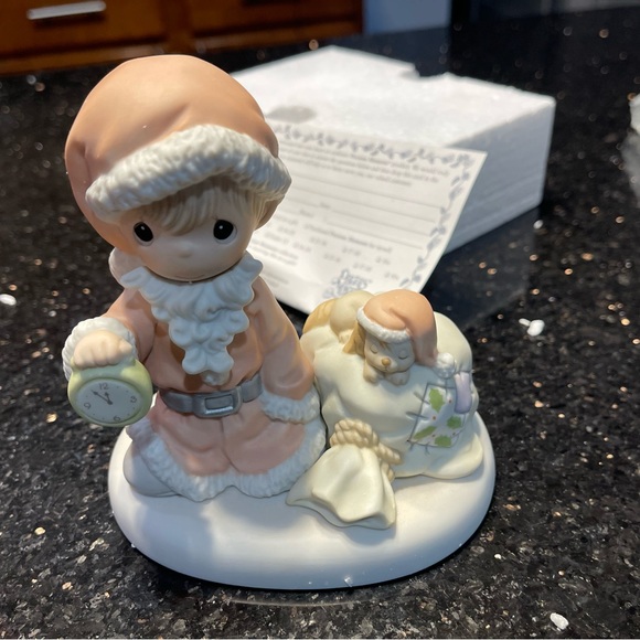 Precious moments - Picture 6 of 6